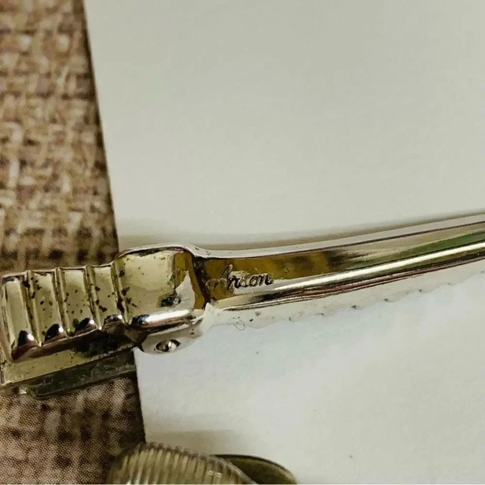 N/A silvertone